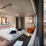 Konukevi Royal Suites-sky 4*