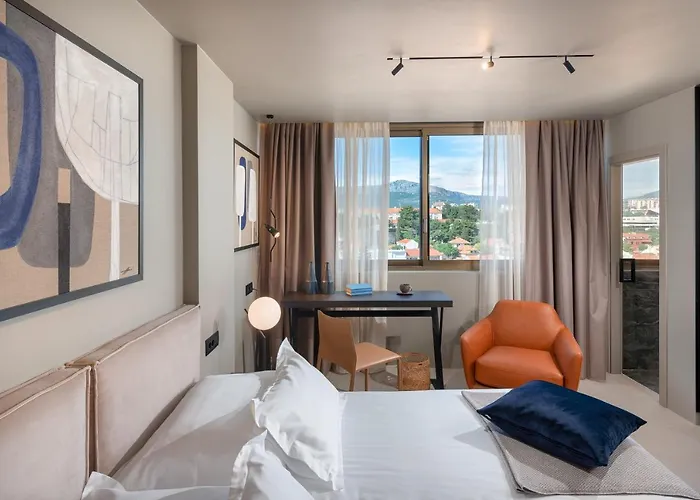 Royal Suites-sky Гостевой дом