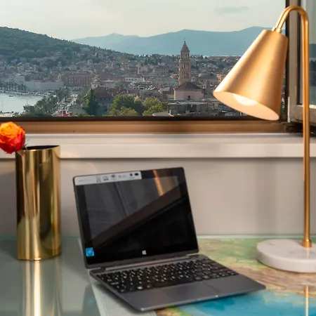 Royal Suites-sky Penzion 4*