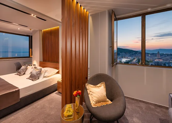 Royal Suites-sky 게스트하우스