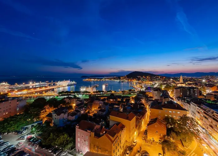 Royal Suites-sky 스플리트