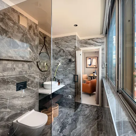 Royal Suites-sky Pensión 4*