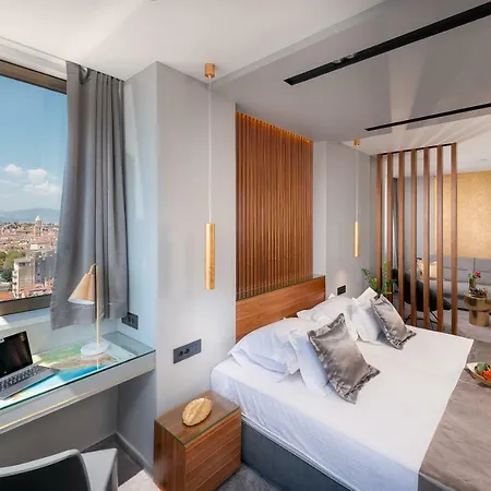 Royal Suites-sky Casa de hóspedes